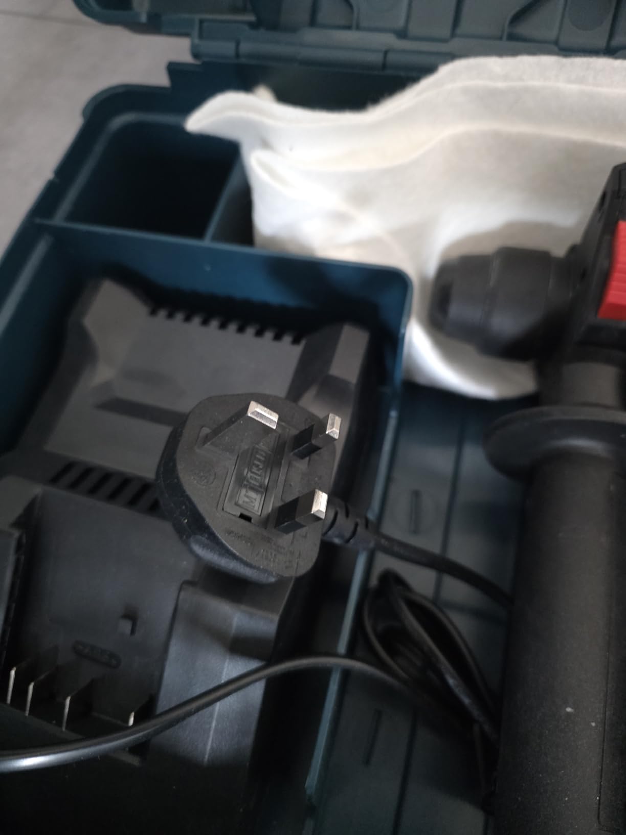 Sehr gutes Gerät mit kleinem Makel