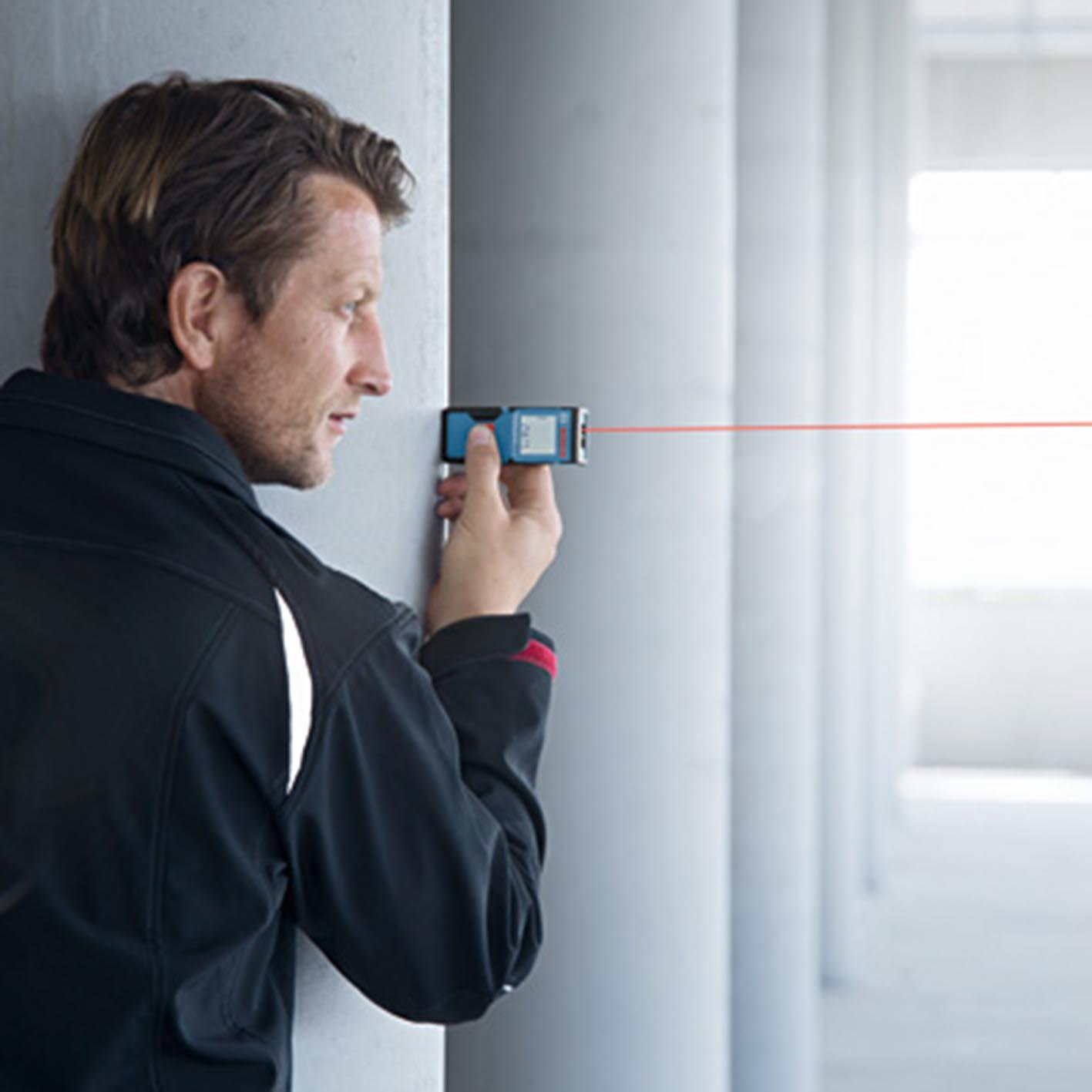 bosch-professional-laser-entfernungsmesser-glm-30-ein-knopf-bedienung-30-m-messb image 3