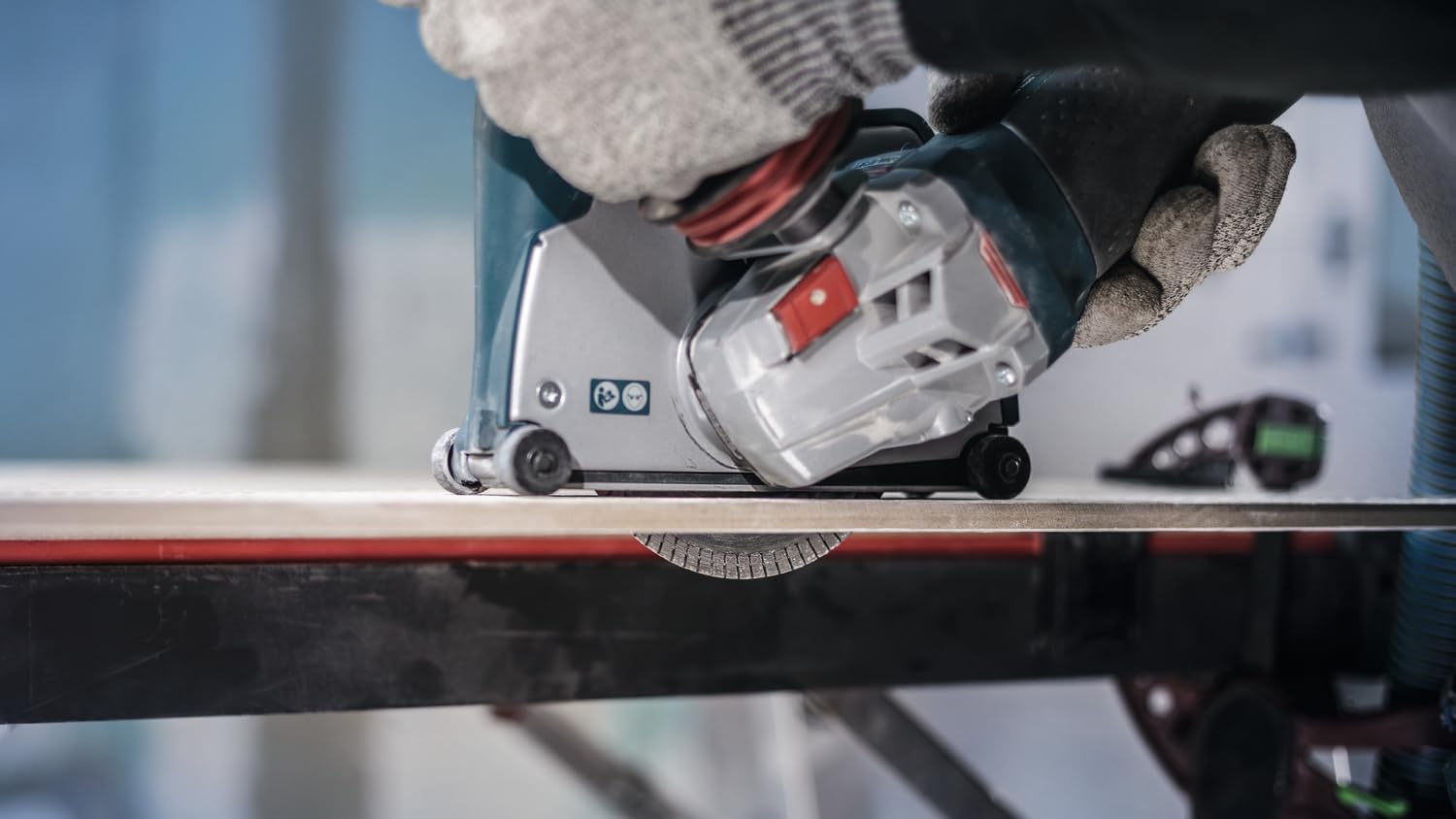 bosch-professional-diamanttrennscheibe-best-for-ceramic-extra-clean-turbo-125-x- image 6