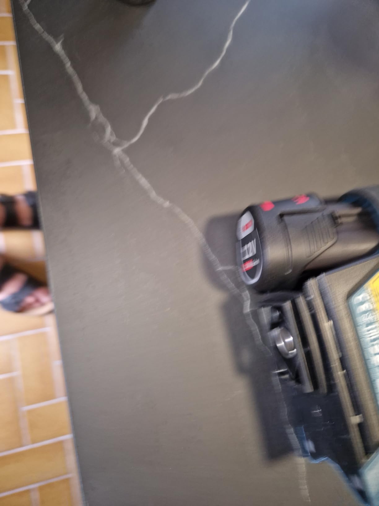 Für mich zu wackelig