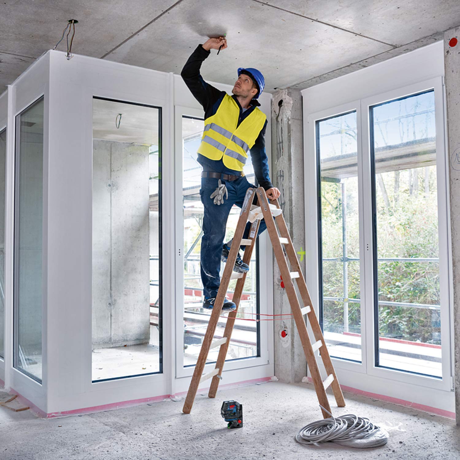 bosch-professional-gcl-2-50-g-kreuzlinienlaser-gr-ner-linienlaser-mit-lotpunkten image 3