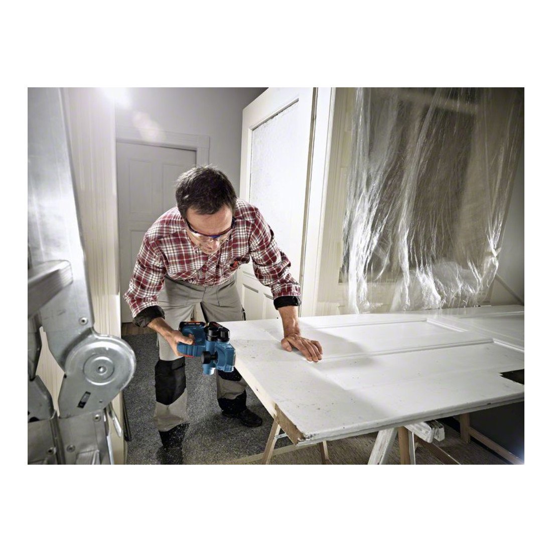 bosch-professional-gho-18v-li-akku-hobel-18v-system-14-000-min-1-leerlaufdrehzah image 4