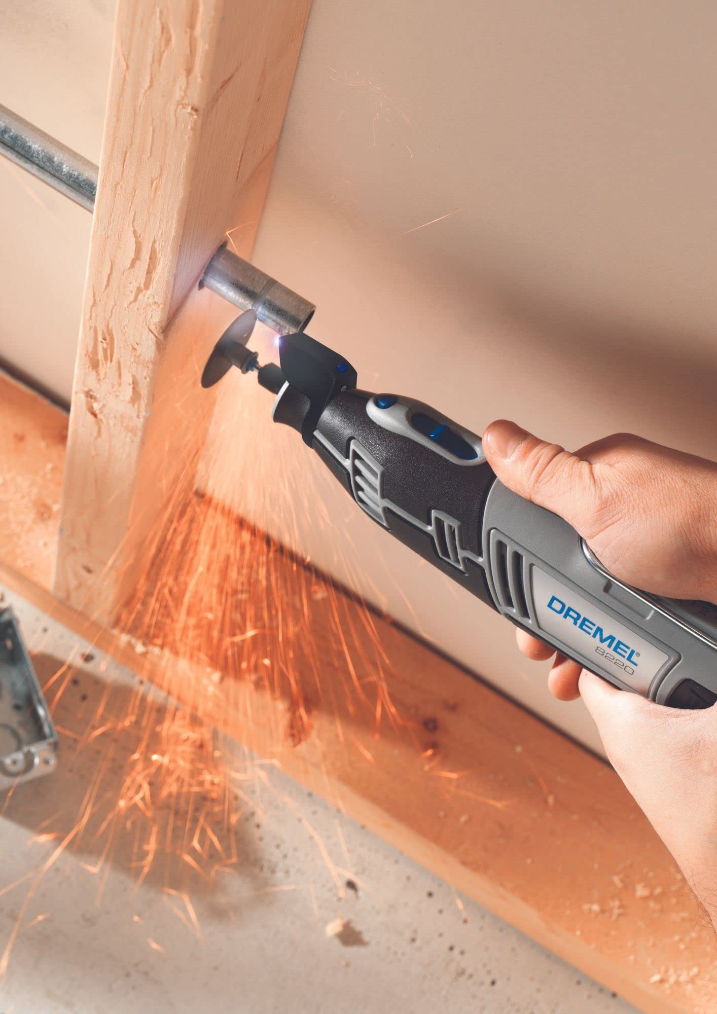 dremel-8220-5-65-akku-multifunktionswerkzeug-platin-edition-12v-2x-2-0-ah-akku-6 image 4