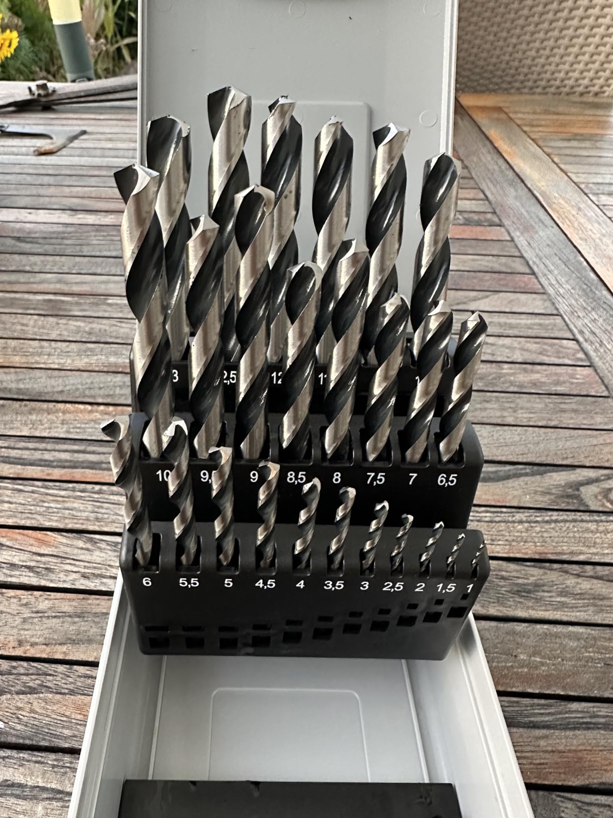 Metallbohrer mit Profil