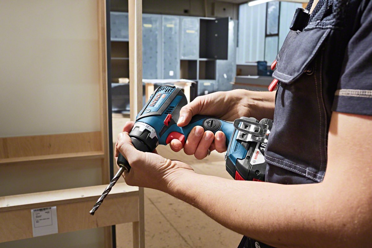 bosch-professional-18v-system-akku-bohrschrauber-gsr-18v-60-c-mit-kickback-contr image 4