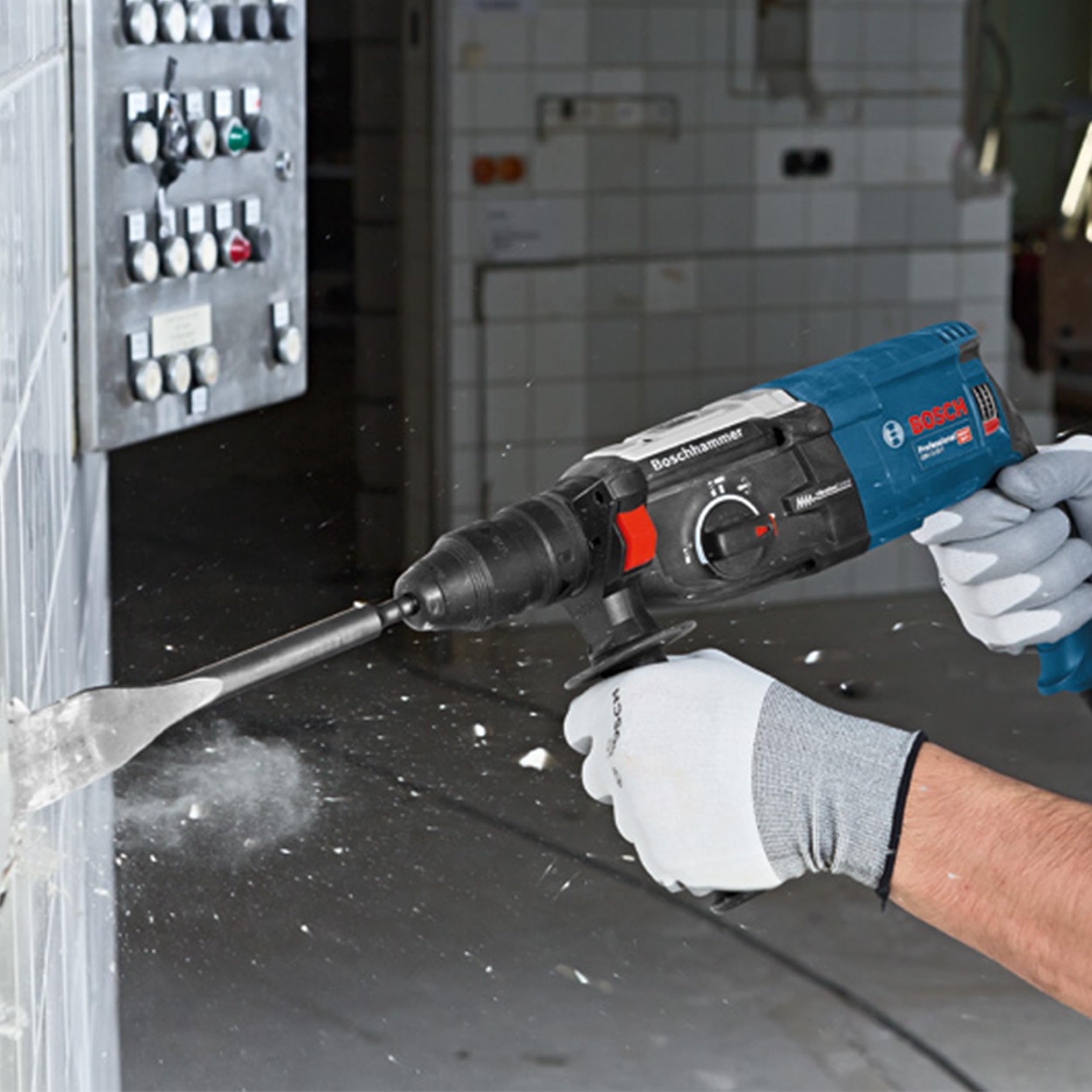 bosch-professional-gbh-2-28-f-bohrhammer-880-w-sds-plus-3-2-j-inkl-6tlg-bohr-mei image 6