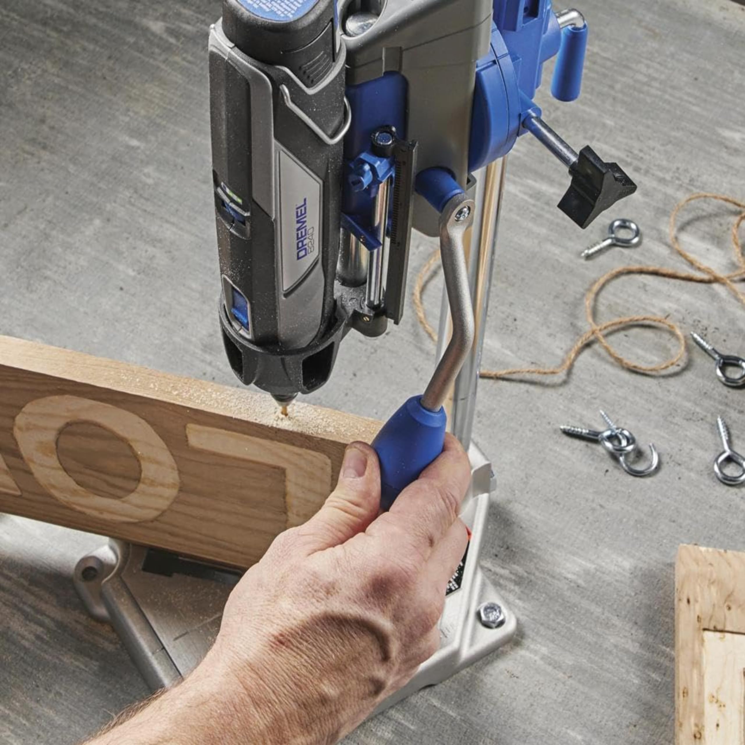 dremel-220-werkstattstation-bohr-und-werkzeugst-nder-f-r-multifunktionswerkzeug- image 6